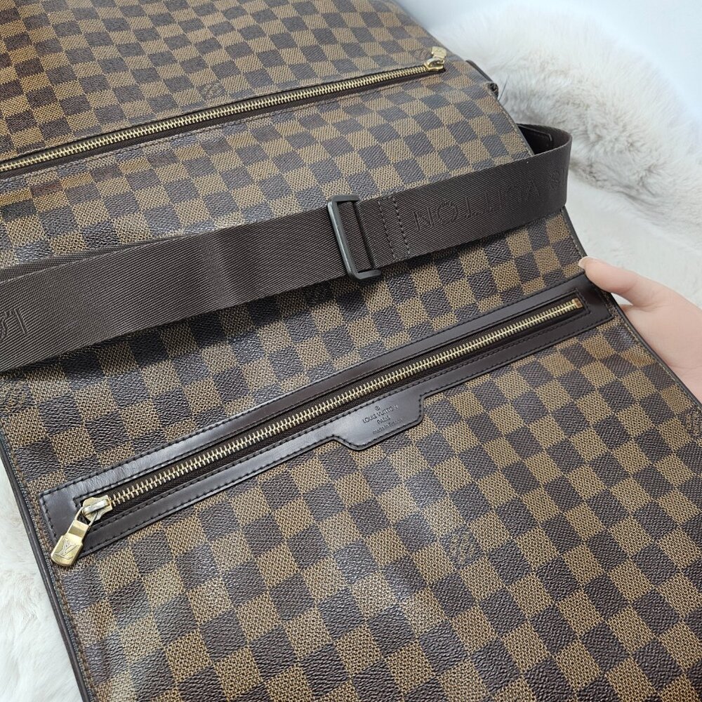 Louis Vuitton D.Ebene GM Spencer Bag - Picture 6 of 16